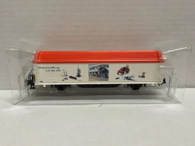Produktbild von MÄRKLIN H0 Schiebewandwagen Sonderwagen Museumsöffnung 2001 Holzkiste 94088