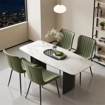Produktbild von Esszimmerstühle, Set aus 4, in Schwarz, mit Kunstlederbezug und modernem Design, ideal für die Küche