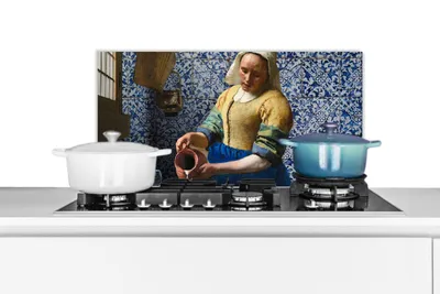 Produktbild von KitchenYeah®  Spritzschutz Küche - Küchenrückwand - Wandschutz für Herd und Spüle - Milchmädchen - Delfter Blau - Vermeer - Gemälde - Alte Meister 70x30 - Alu-Dibond (Alternative zum Spritzschutz aus