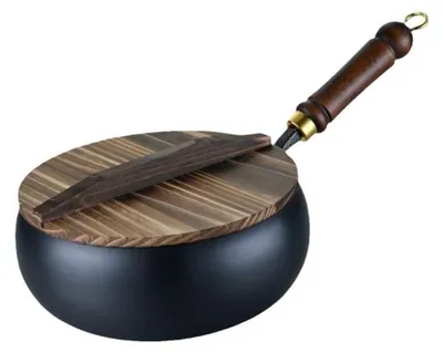 Produktbild von Handgeschmiedete Eisenpfanne mit Deckel zum Kochen und Servieren
