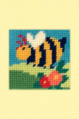 Produktbild von DMC Gobelin Stickset "Bertiebee", vorbedruckt, 15x15cm
