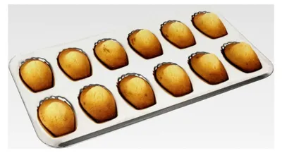 Produktbild von Backform für 12 Madeleines, aus Weißblech