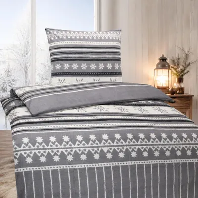 Produktbild von Bettwäsche Winter Biber Feinbiber Baumwolle 135x200 + 80x80 cm Größe: 2 teilig Design: Snowflake, KI-generiertes Bild