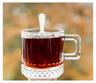 Produktbild von 4-teiliges Türkisches Tee-Set Defne-Sultan für 2 Personen │ 2 Glasbecher und 2 Löffel │ Sen & Ben Serie │ Glas im Kristall-Design │ Ideal für Tee, Cappuccino, Kaffee │ Spülmaschinenfest