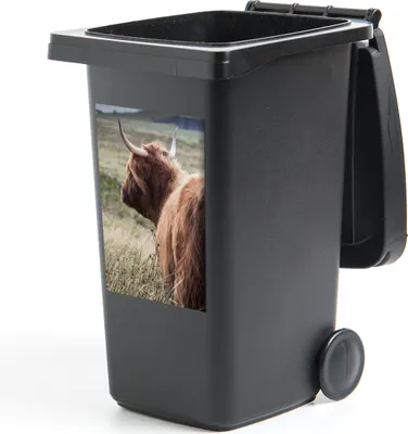 Obrázek produktu pro MuchoWow® Nálepka na odpadkový koš - Skotský horal - Příroda - Moře - 60x40 cm