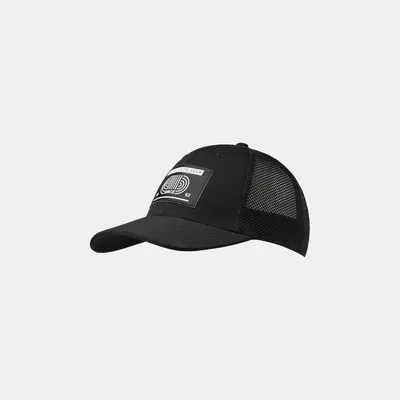 Schwarze Baseball-Mesh-Cap von Mammut mit grafischem Logo auf der Vorderseite und Netzmaterial an den Seiten.