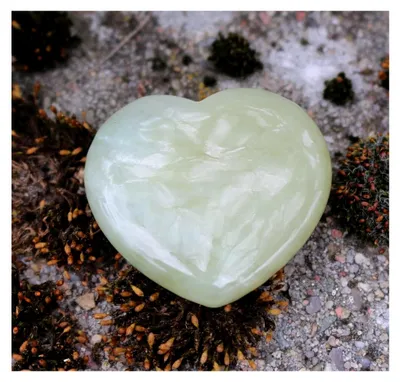 Produktbild von Edelstein Herz 4 cm, wählbare Farbe, 1 Stück
