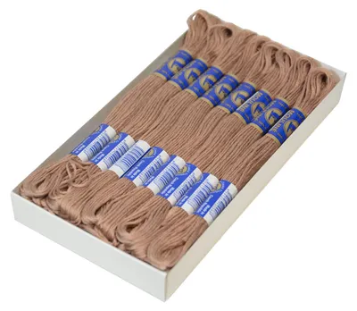 Produktbild von 24 Docken Stickgarn je ca. 8m / Sticktwist 100% Baumwolle Stickerei verschiedene Farbwahl, Farbe :7332 hellbeige