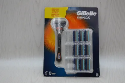 Produktbild von Gillette Fusion 5 ProGlide Rasierer + 10 Ersatzklingen