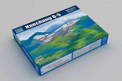 Produktbild von Trumpeter Nanchang Q-5 1:72