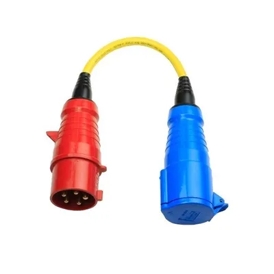 Image de Victron Adaptateur 32A CEE femelle 3p à 32A CEE mâle 5p
