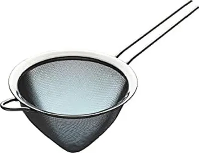 Zdjęcie produktu dla Sito stożkowe KitchenCraft ze stali nierdzewnej o drobnych oczkach, 15 cm
