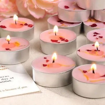 Produktbild von 15 rosafarbene Teelichter mit Rosenduft | 4H rauchfreies, paraffinfreies Palmenwachs für Raumdekoration, Hochzeiten, Weihnachten, Spa und Bad