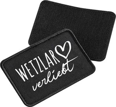 Produktbild von Huuraa Patch Wetzlar verliebt Black 10 x 6,5cm Baumwolle Klettpatch für Mütze Geschenkidee