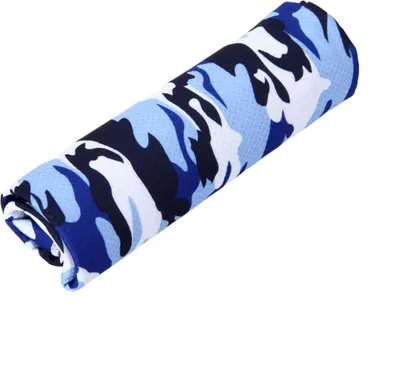 Produktbild von INF Sport & Fitness Kühlhandtuch: Mikrofaser, 30x100cm, für Sport, 1 Stück Weiß