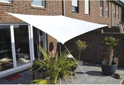 Produktbild von PeddyShield Vierecksonnensegel 2,5 x 3,0 m, aus wasser- und windabweisenden PES 200 g/m², weiß