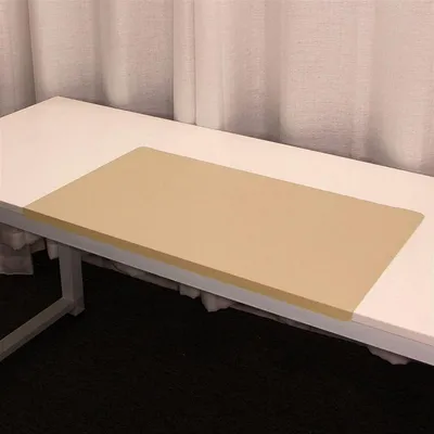 Produktbild von Schreibtischunterlage mit Kantenschutz, wasserdicht, rutschfest, Khaki, 70 x 50 cm in Lederoptik