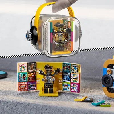Produktbild von LEGO 43107 VIDIYO HipHop Robot BeatBox Music Video Maker Musik Spielzeug für Kinder, AR App Set mit Roboter Minifigur