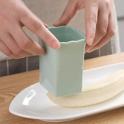 Obrázek produktu pro Třídílná sada pro krájení ovoce a vajec s ergonomickou rukojetí a nerezovými čepelemi, multifunkční nástroj pro krájení ovoce, zeleniny a salátů, praktický kuchyňský pomocník pro domácí použití