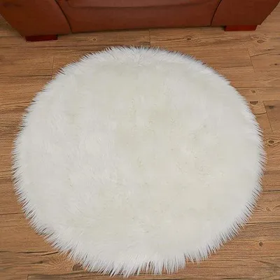 Productafbeelding van Unyqoos® Kunstlammy-tapijt, rond, diameter 90 cm, wit, 100% polyester – lange pool, antislip, geschikt als vloerkleed voor de bank of als boxmat, wasbaar op 30°C