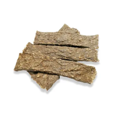Zdjęcie produktu dla Naturalne Suszone Paski Mięsne z Jelenia 100g – 100% Jelenia, Bez Zbóż, Przekąska do Żucia dla Psów, Delikatnie Suszone, Smakołyki