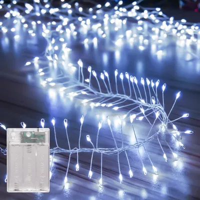Lichterkette 3 m, 120 LEDs, kaltweiß, batteriebetrieben, Timer
