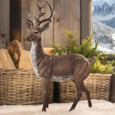 Produktbild von Deko Figur "Hirsch" Skulptur aus Polyresin, braun, Tierfigur 46 cm groß, stehend, Winterdeko