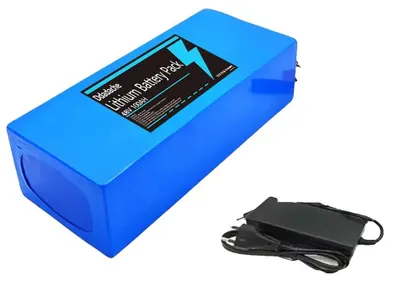Produktbild von Lithium-Ionen-Batteriepack, 100AH Kapazität, 48V Spannung, XT30-JST-Ladegerät