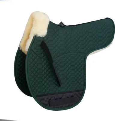 Produktbild von Engel Reitsport Satteldecke SADEK1 Lammfell & Baumwollsteppstoff, Fell in Sattellage, Fellkranz vorne, Grün-Med./Natur-VSS (Vielseitigkeit/Springen)