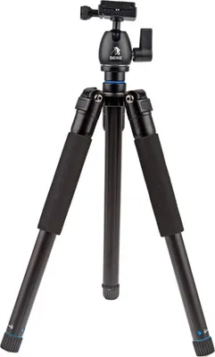 Produktbild von Fotostativ BK-457 leichtes Kamerastativ mit 4 Sektionen inkl. Kugelkopf
