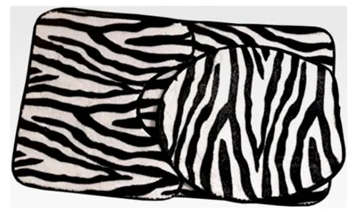 Produktbild von 3-teiliges Set Zebra Flanell Badezimmermatten mit rutschfester Toilettenabdeckung, WC-Vorleger und Badvorleger aus wasserabsorbierendem Polyester in Schwarz