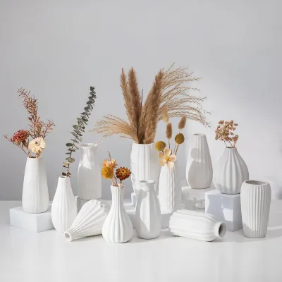 Productafbeelding van Omgoods - Set van 12 Witte Keramische Vazen voor Bloemen