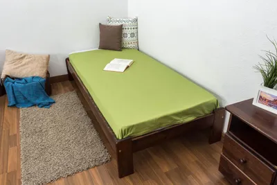 Produktbild von Einzelbett / Gästebett Kiefer Vollholz massiv Nussfarben A10, inkl. Lattenrost - Abmessung 90 x 200 cm