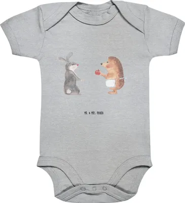 Produktbild von Mr. & Mrs. Panda Strampler Baby Hase Igel 1. - 3. Monat - Heather Grey - Geschenk, Einteiler, Liebe Spruch, babykleidung body, Herzschmerz, und, Lustige Sprüche, Babybody
