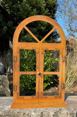 Produktbild von Deko Rundbogen Fenster 45 cm hoch zum Öffnen auf Platte Sprossen Rost Edelrost Gartendeko Wetterfest Fensterrahmen Metallfenster