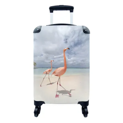 Produktbild von MuchoWow® Koffer Handgepäck Trolley Rollkoffer Kleine Reisekoffer mit 4 Rollen - Zwei Flamingos auf einer Insel in Aruba - Cabin Size < 55x40x23 cm & 55x40x20 cm - Fotokoffer - Kabinenkoffer - Boardgepäck - Reise-Box - Reisekoffer - Reisegepäck - Koffer mit Bild - Trolley für Kinder