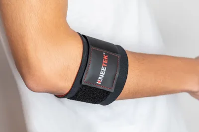 Immagine prodotto di Supporto per avambraccio KNEETEK per il braccio destro | taglia: L/XL | supporto per avambraccio autoriscaldante | supporto elasticizzato per l'avambraccio per la compressione e la guida dei tendini