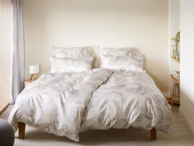 Produktbild von elegante Seiden-Satin-Bettwäsche-Garnitur Grandezza Farbe Ecru Größe 135x200+80x80