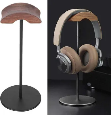 Obrázok produktu pre Drevený stojan na herné slúchadlá.