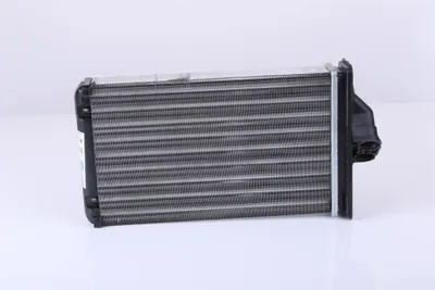 Produktbild von NISSENS 70975 Wärmetauscher Innenraumheizung Kühler für CHRYSLER VOYAGER IV (RG, RS) für DODGE CARAVAN (RG) für PLYMOUTH VOYAGER / GRAND VOYAGER
