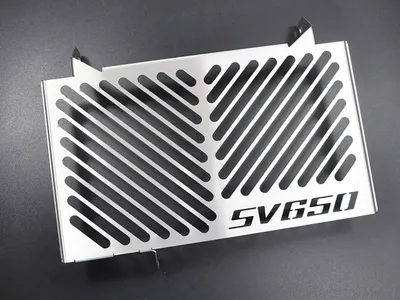 Obrázek produktu pro Kryt chladiče ZIEGER kompatibilní s logem Suzuki SV 650 stříbrný
