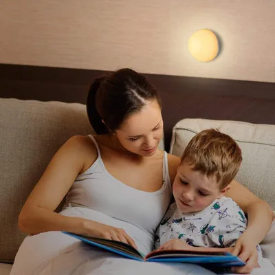 Obrázok produktu pre AUKEY LT-ST23 LED mini nočná lampa „LT-ST23“, dobíjacie prenosné RGB dotykové ovládanie IP65 vodotesné a odolné voči pádu