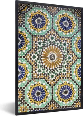 Produktbild von MuchoWow® Gerahmtes Poster Eine Nahaufnahme eines marokkanischen Mosaiks 60x90 cm - Poster mit Schwarzem Bilderrahmen Wandposter Rahmen Foto Bilder - Kunst