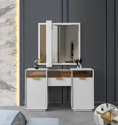 Immagine prodotto di Elegante toletta con pratico specchio e design moderno