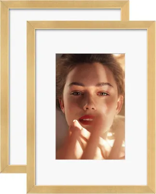 Produktbild von Gold A4 Aluminium Bilderrahmen Display mit Passepartouts, Plexiglas, Tisch-/Wandmontage - 2er Pack
