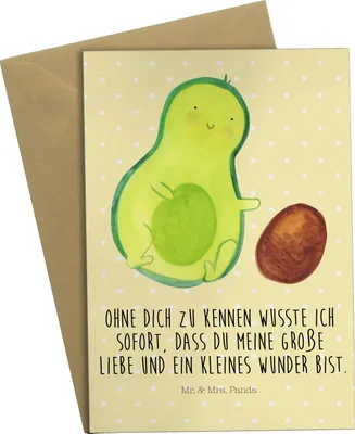 Produktbild von Mr. & Mrs. Panda Grußkarte Avocado Kern rollt - Gelb Pastell - Geschenk, Geburt, Liebe, osterkarte, Geburtstag, Grußkarten, Babyparty, weihnachtskarten, hochzeitskarten
