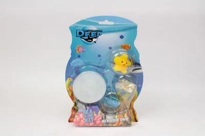 Image de Masse avec créature marine+accessoires. 621520