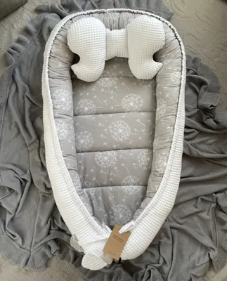 Produktbild von Waffelpique WEIß/ PUSTELBLUME Grau Babynestchen Unterlage 2 Tlg SET Babynest Wicleklunterlage Reisebett Babydecke Babyausstattung 2 Seitig PREMIUM
