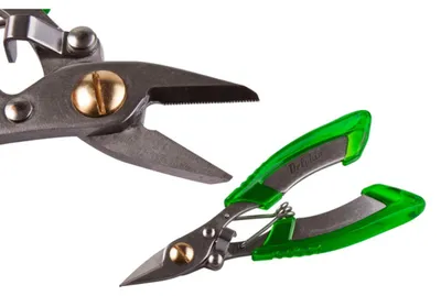 Produktbild von Schnur Schere Delphin Angelschere