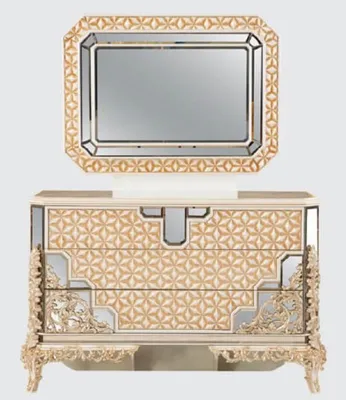 Produktbild von Casa Padrino Luxus Barock Schlafzimmer Kommode mit Spiegel Weiß / Gold - Barock Schlafzimmer Möbel - Edel & Prunkvoll